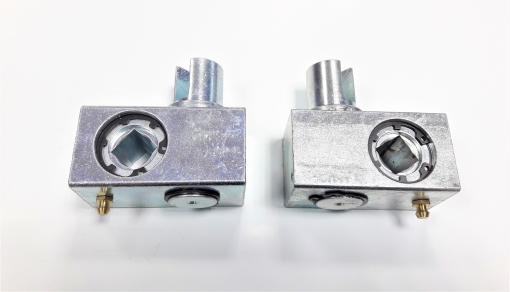 Curtain tensioner